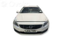 Volvo V60 2014 - Automobilis dalims