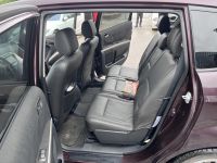 Toyota Corolla Verso 2008 - Automobilis dalims