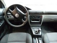 Volkswagen Passat 1998 - Automobilis dalims
