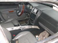 Chrysler 300C 2004 - Automobilis dalims