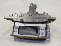 BMW 7 (E65 / E66 / E67 / E68) Laegas, armatuurlauas