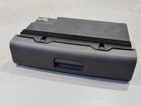 Volkswagen Touran Istmealune kast / panipaik