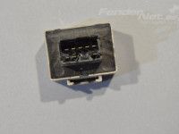 Toyota Avensis (T25) 2003-2008 Suunatulede relee