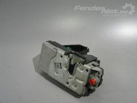 Saab 9-5 1997-2010 Tagaukse lukk, vasak