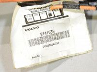 Volvo V70 Turvakardin, vasak