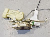 Toyota Yaris Verso 2000-2005 Esiukse lukk, vasak
