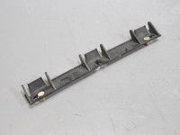Renault Megane 1996-2002 Tagapampri kinnitus, parem