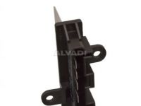 Nissan Almera (N16) 2000-2006 KONDITSIONEERI TAKISTI