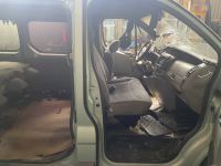 Renault Trafic 2002 - Automobilis dalims