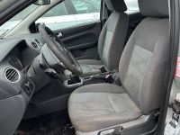 Ford Focus 2007 - Automobilis dalims