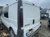 Renault Trafic 2004 - Automobilis dalims