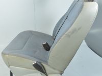 Nissan Primastar Esiiste, parem